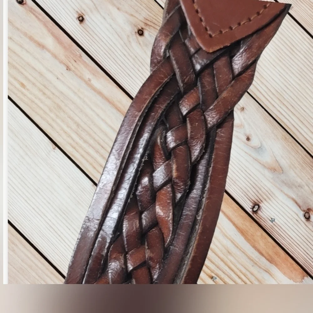 LEATHER Belt IUC